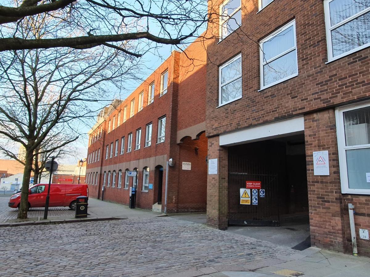 Wolverhampton - Gated Parking - George House Exterior foto